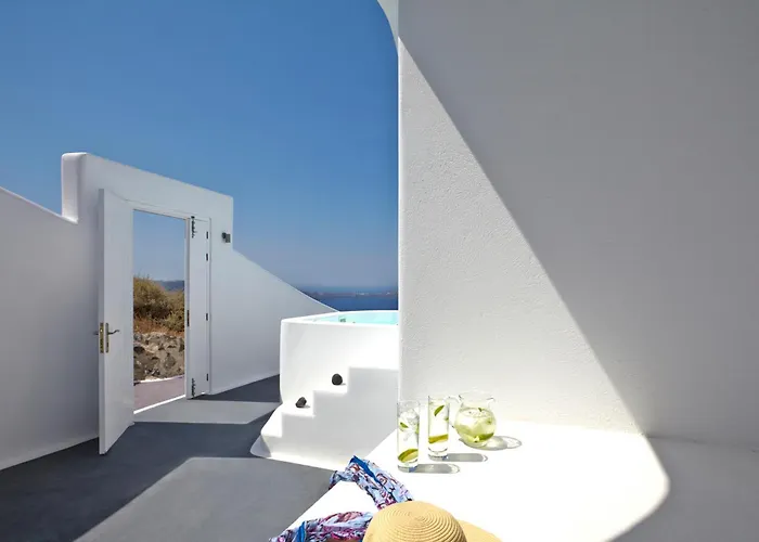 Cloud 9 4* Imerovigli (Santorini)